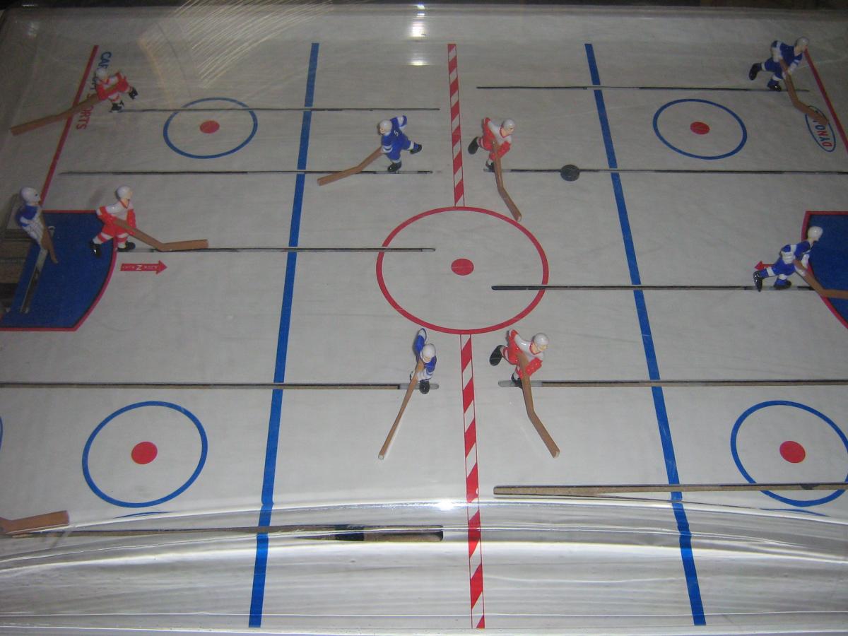 Table de hockey Carrom Elite Jeux à vendre, à échanger ou achats regroupés! Dragons Nocturnes